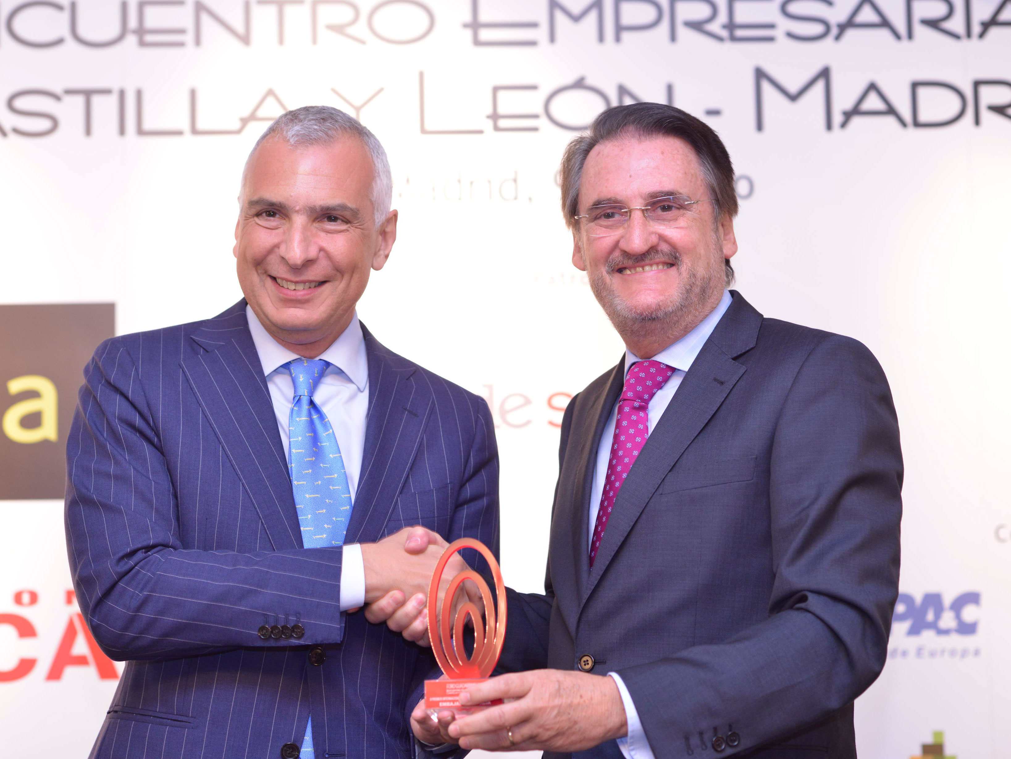 L’Ambasciata d’Italia premiata da Castilla y Leòn Econòmica nel II Foro Guadarrama
